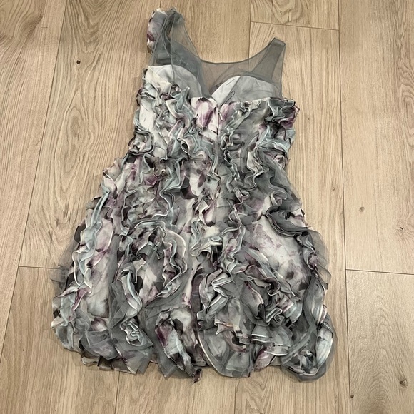 BCBG MaxAzria size 6 dress - Picture 9 of 12